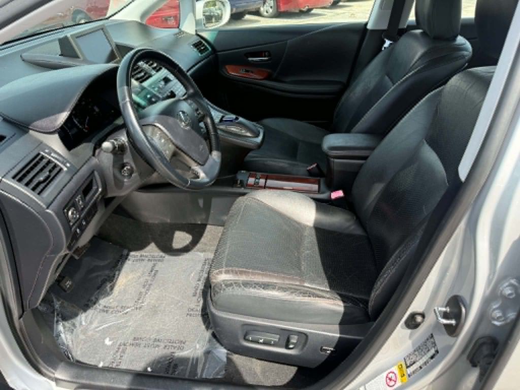 2010 Lexus HS Image 9