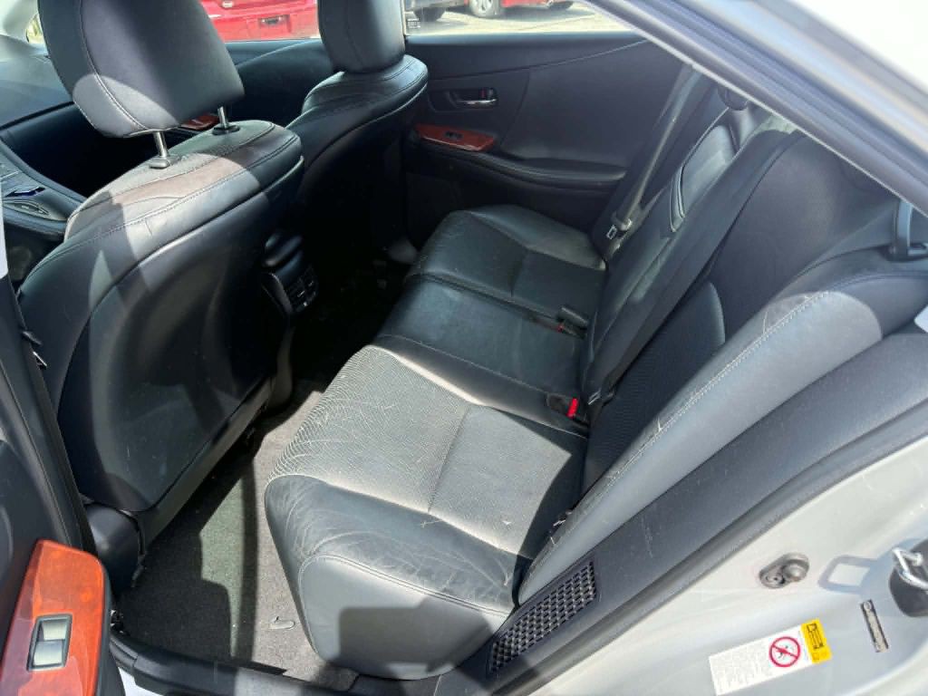 2010 Lexus HS Image 10