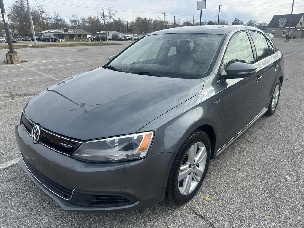 2013 Volkswagen Jetta Image 2