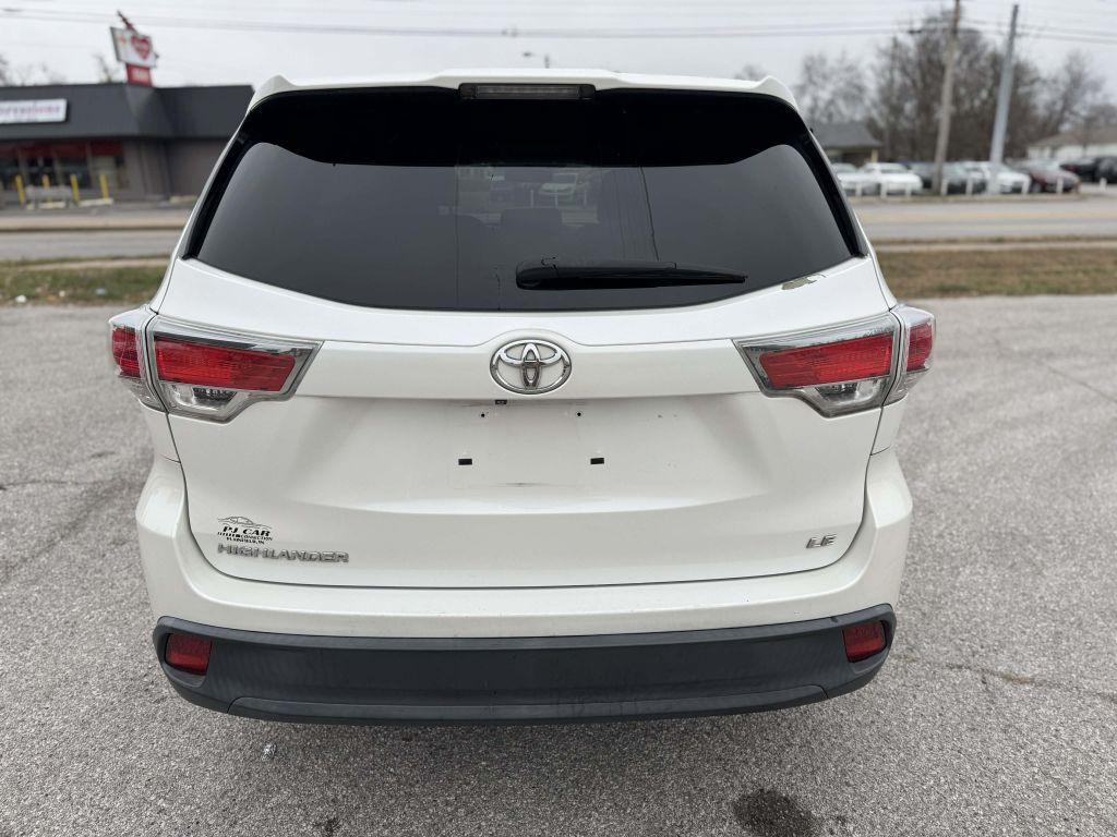 2015 Toyota Highlander Image 7