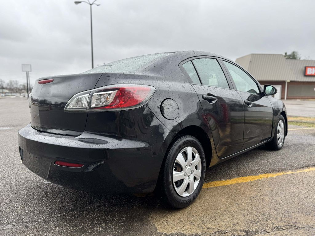 2013 Mazda Mazda3 Image 6