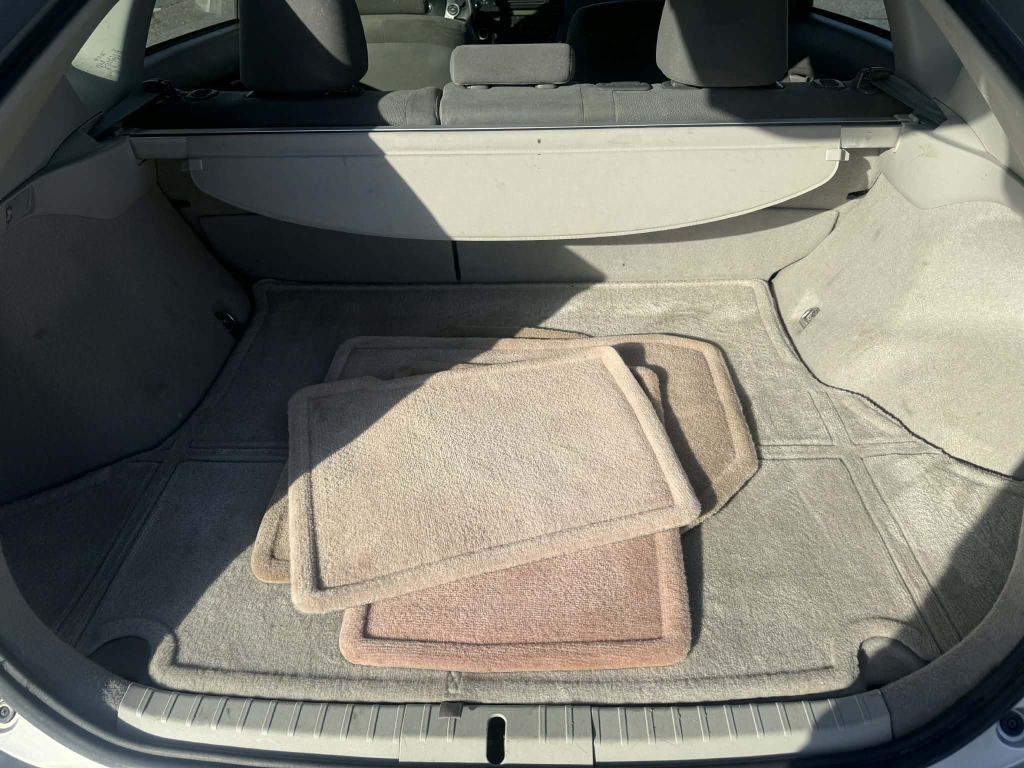 2010 Toyota Prius Image 12