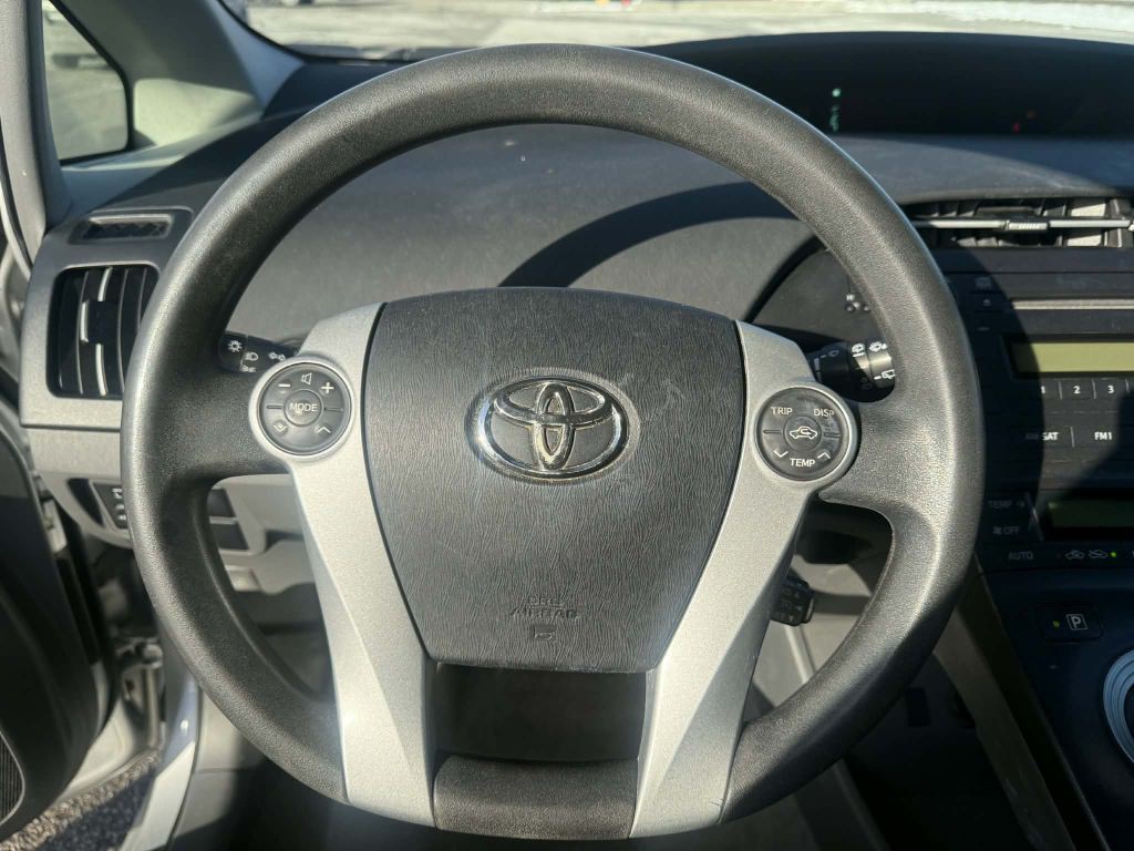 2010 Toyota Prius Image 15