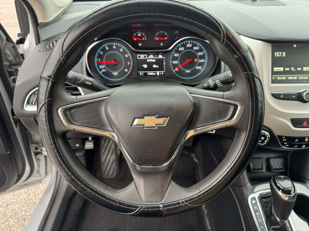 2016 Chevrolet Cruze Image 14