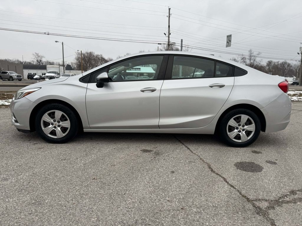 2016 Chevrolet Cruze Image 5