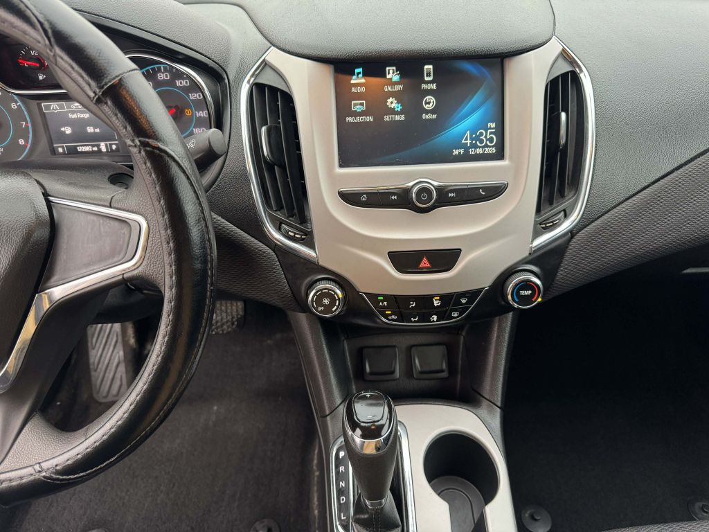 2016 Chevrolet Cruze Image 15