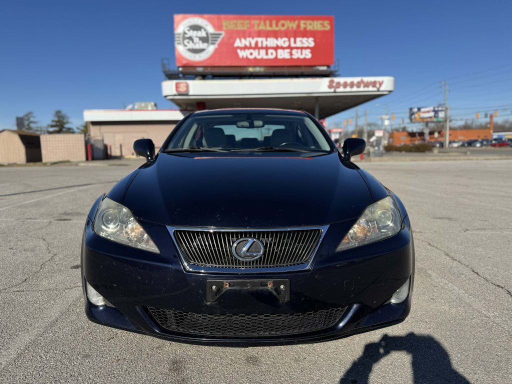 2008 Lexus IS Image 2