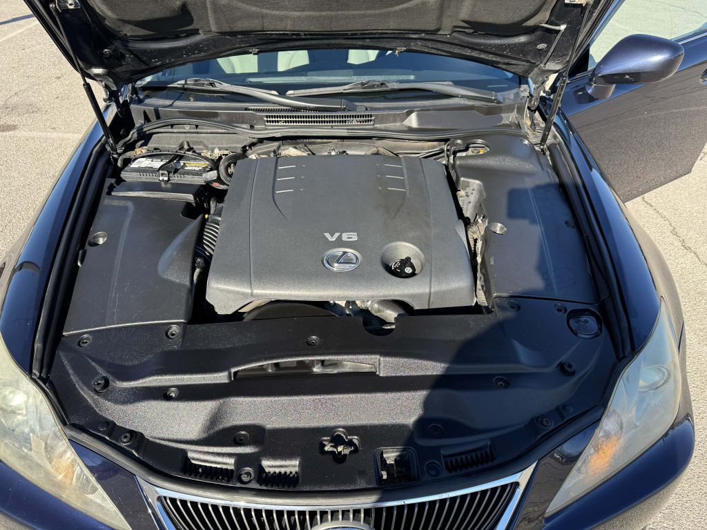 2008 Lexus IS Image 15
