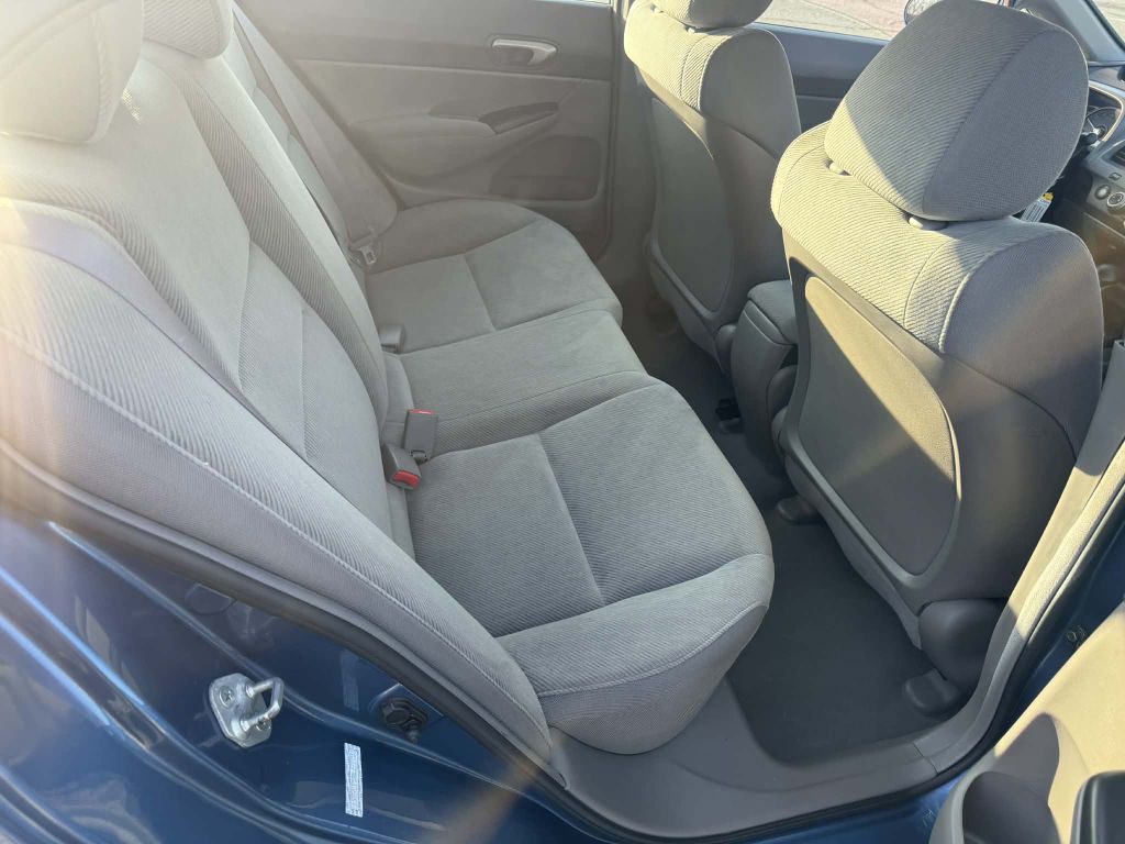 2010 Honda Civic Image 12