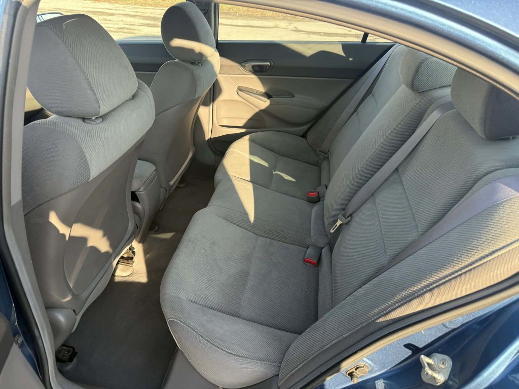 2010 Honda Civic Image 13
