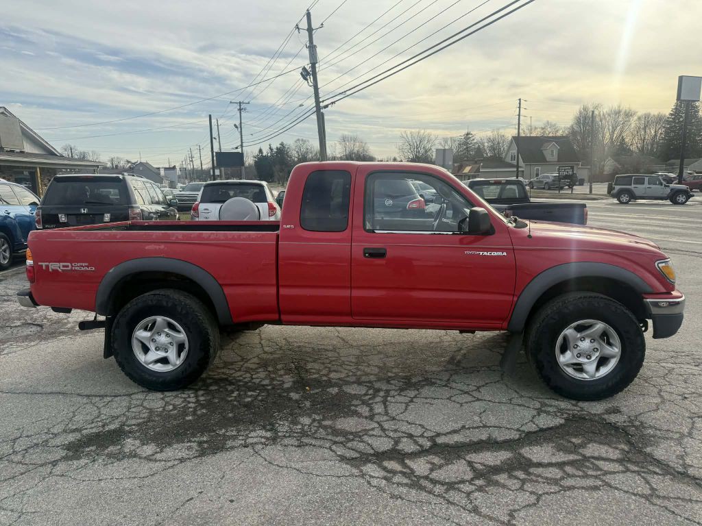 2002 Toyota Tacoma Image 3
