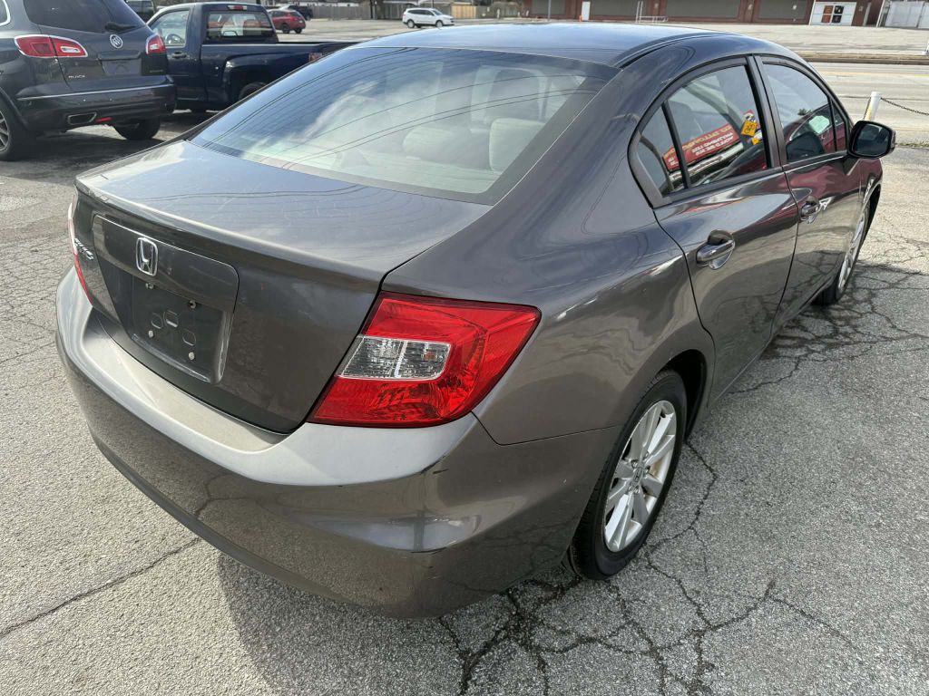 2012 Honda Civic Image 4