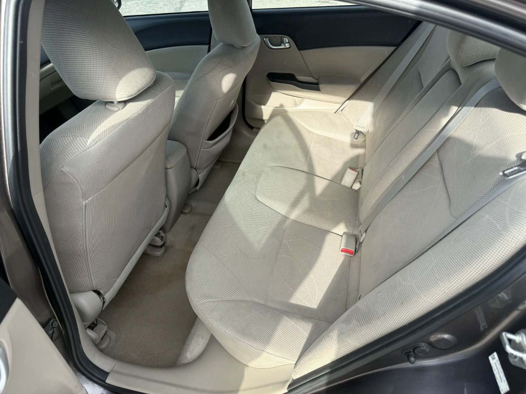 2012 Honda Civic Image 10