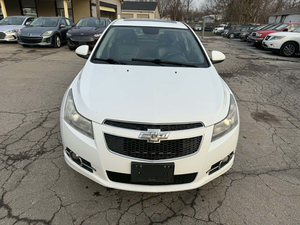2014 Chevrolet Cruze Image 1