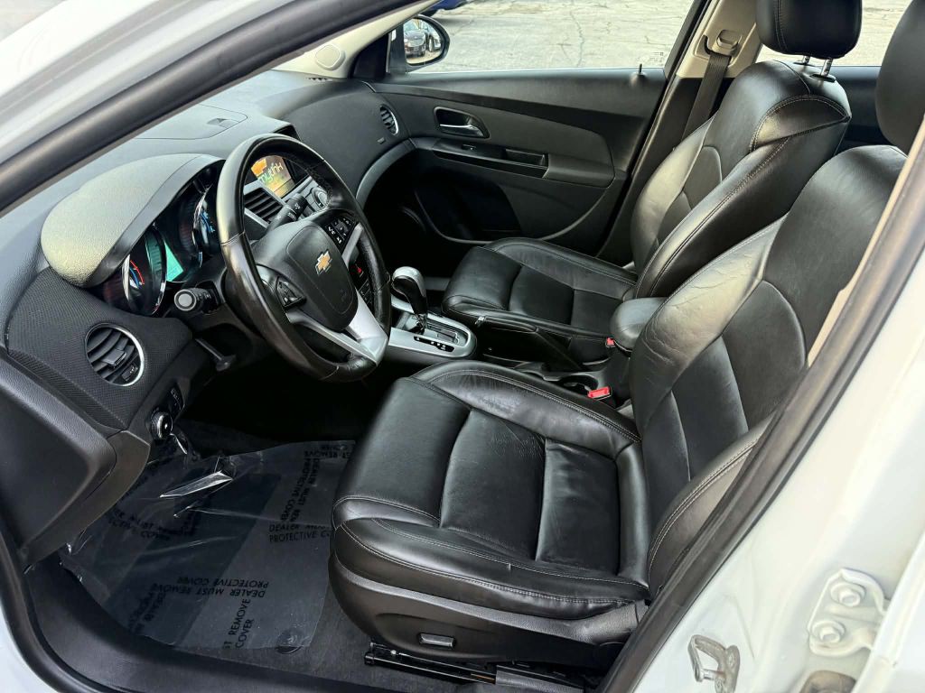 2014 Chevrolet Cruze Image 9