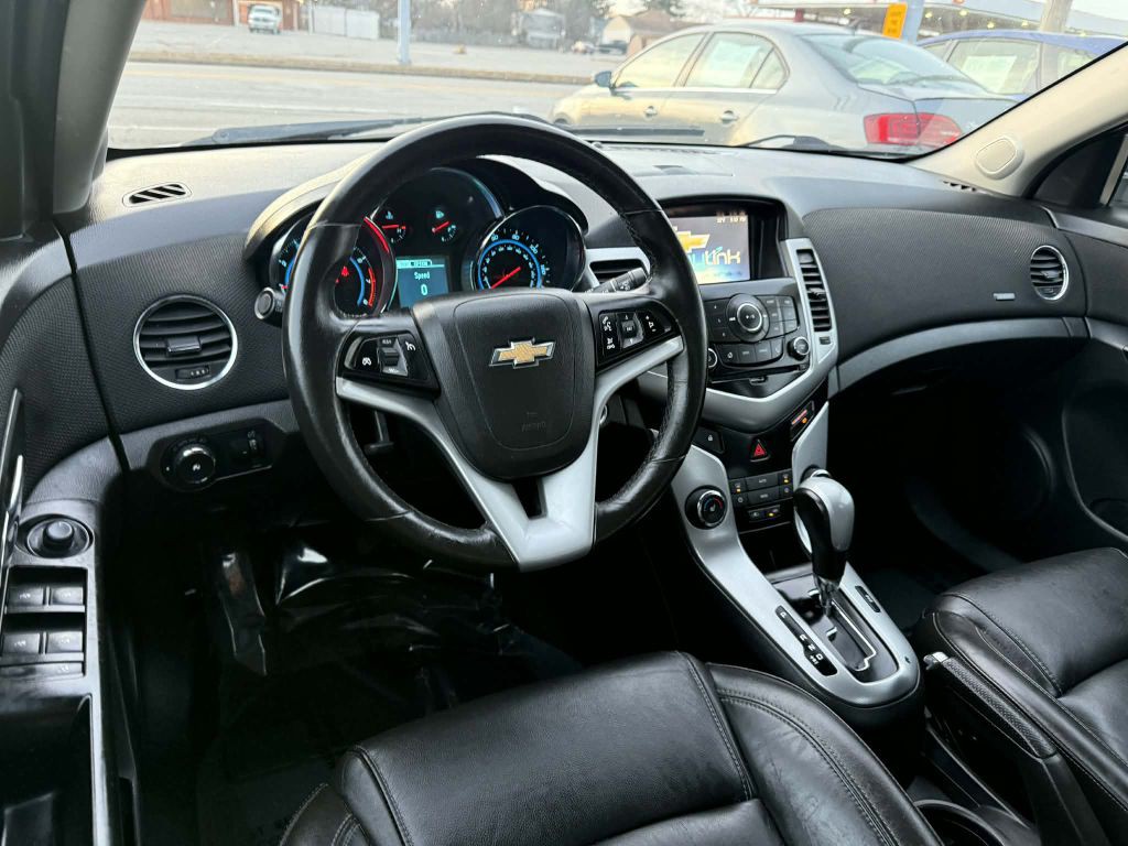 2014 Chevrolet Cruze Image 11