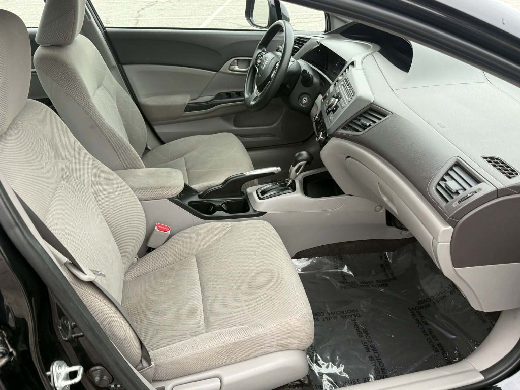 2012 Honda Civic Image 13