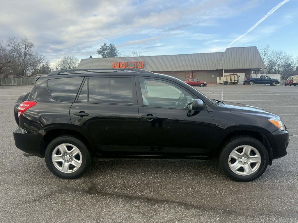 2011 Toyota Rav4 Image 3