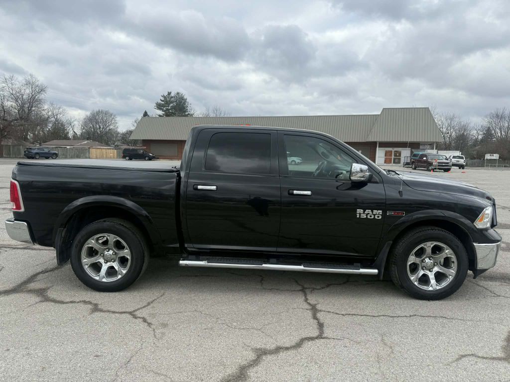 2017 RAM 1500 Image 3