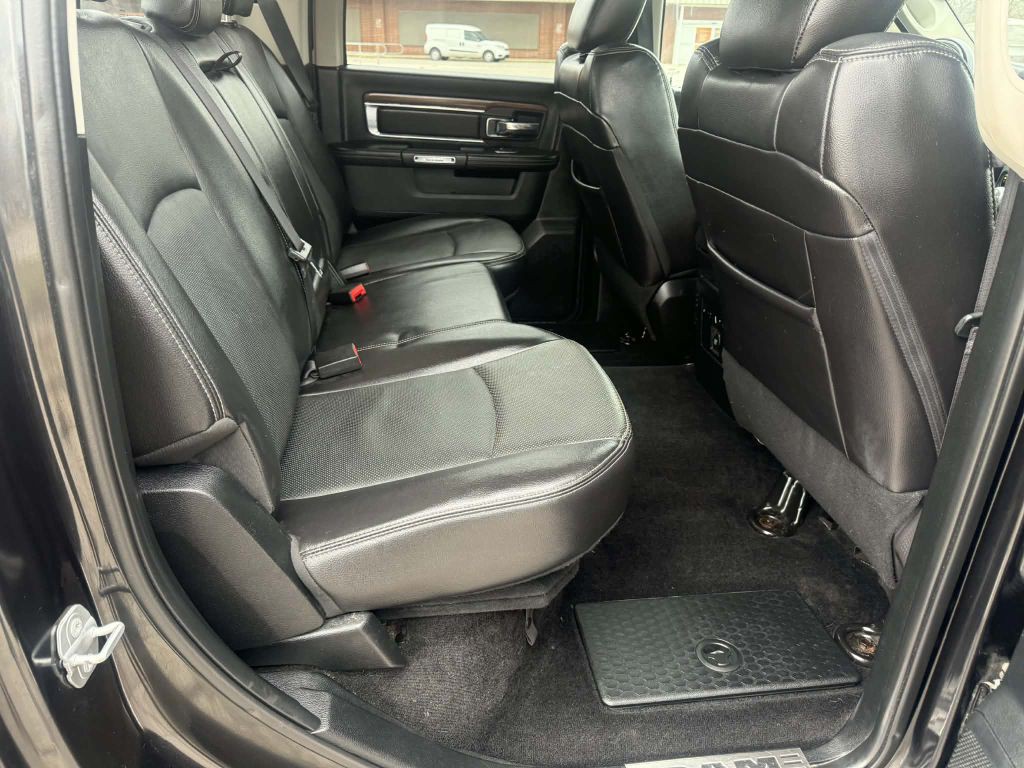 2017 RAM 1500 Image 14