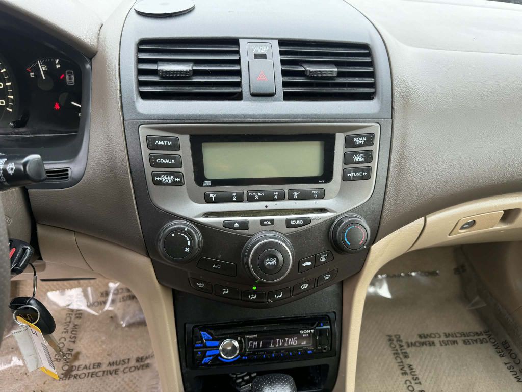 2007 Honda Accord Image 15