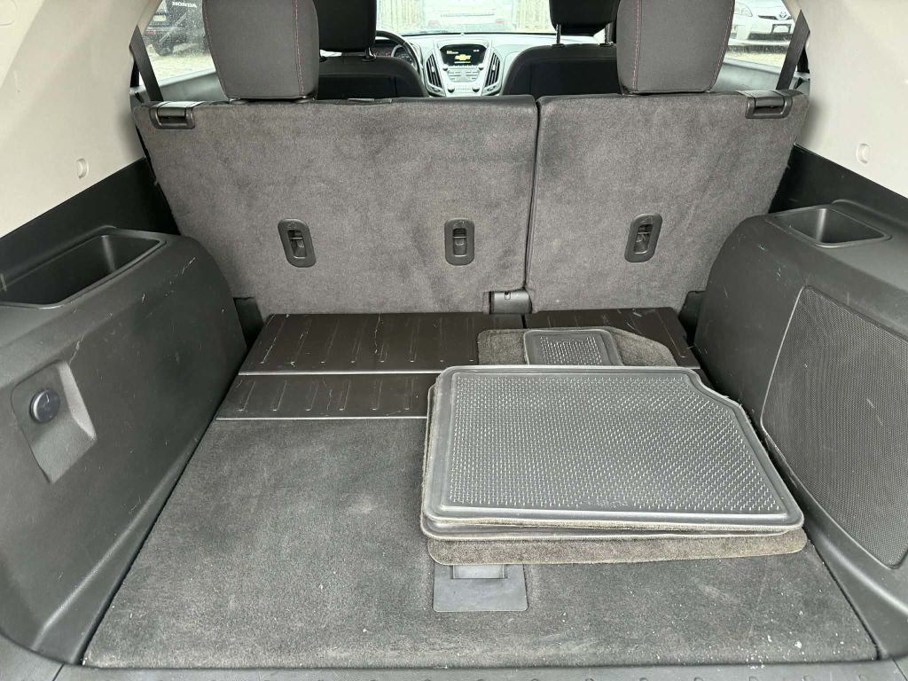 2017 Chevrolet Equinox Image 11