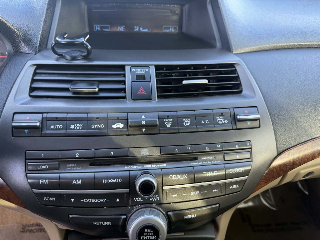 2012 Honda Accord Image 14