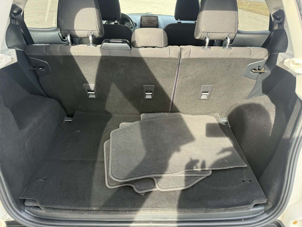 2018 Ford Econoline Image 12