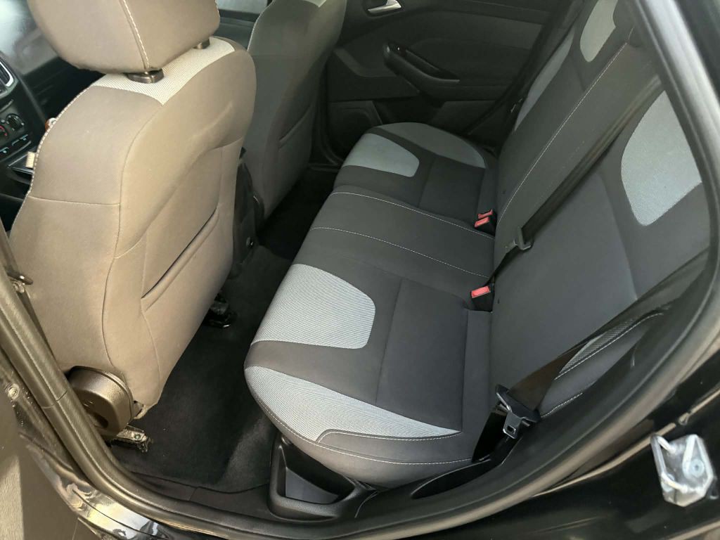 2014 Ford Focus Image 10