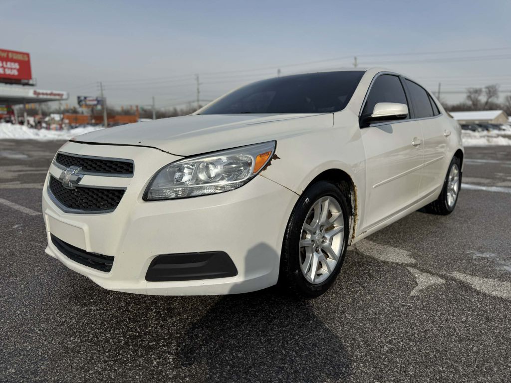 2014 Chevrolet Malibu Image 3