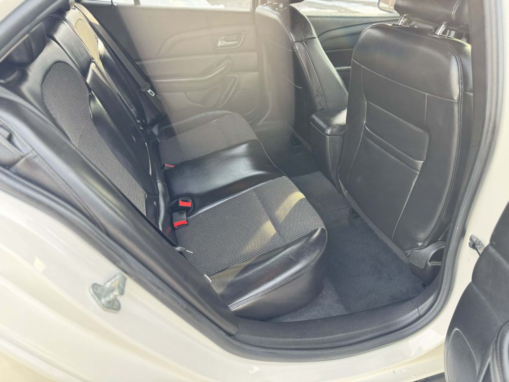 2014 Chevrolet Malibu Image 11