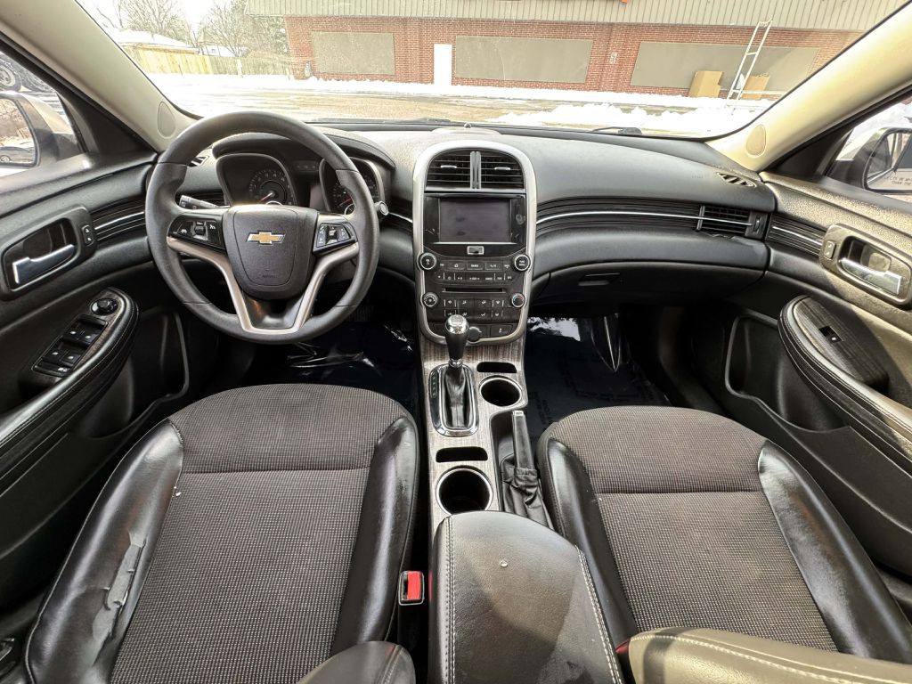 2014 Chevrolet Malibu Image 13