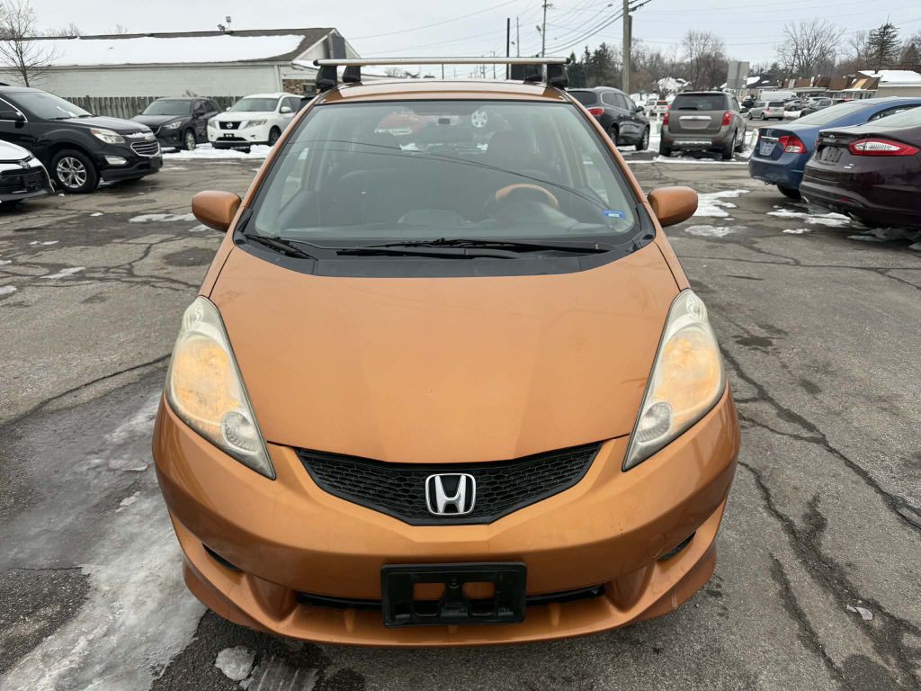 2011 Honda Fit Image 2