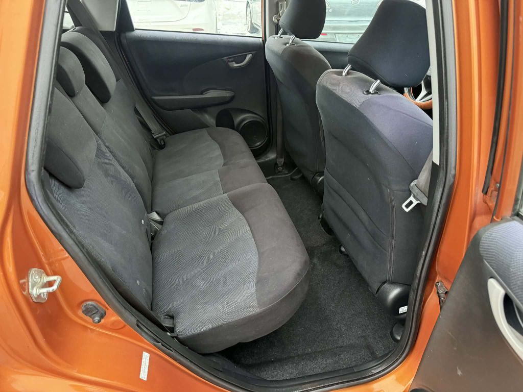 2011 Honda Fit Image 12