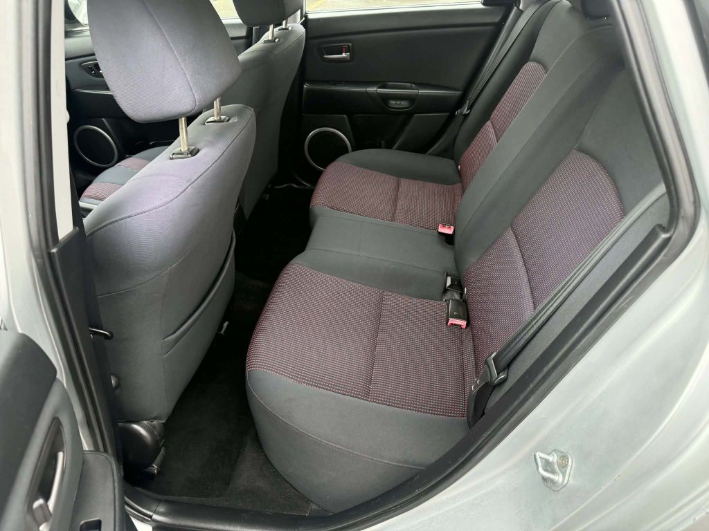 2006 Mazda Mazda3 Image 10