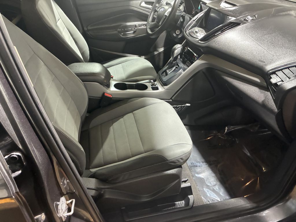 2016 Ford Escape Image 13