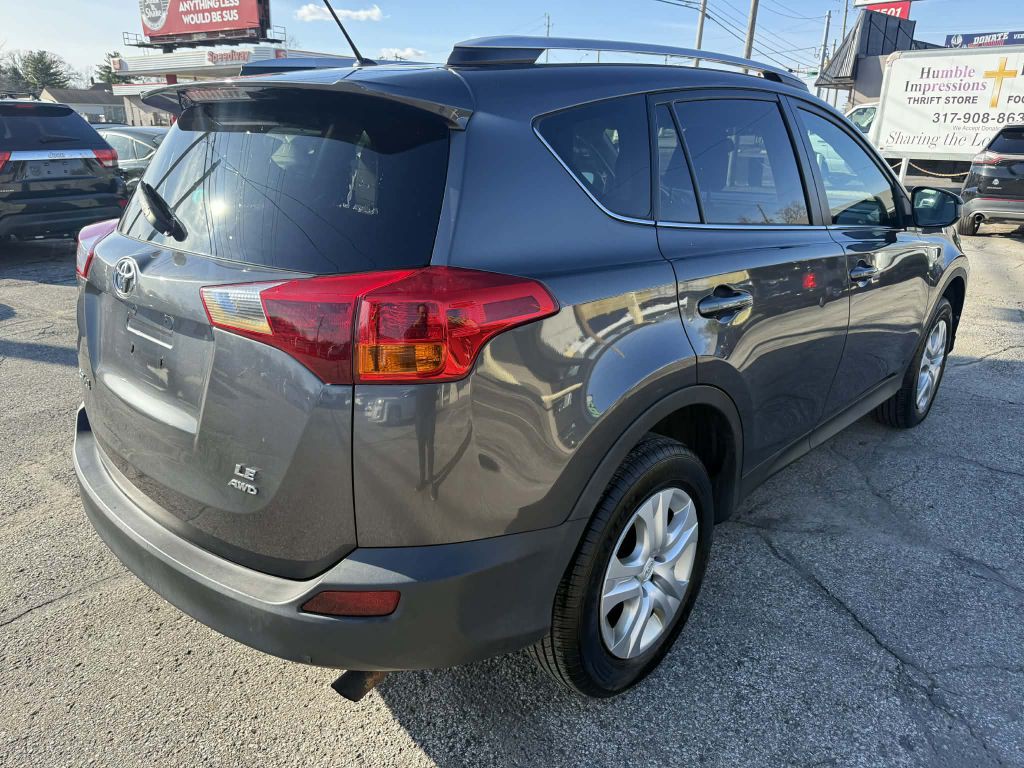 2013 Toyota Rav4 Image 8
