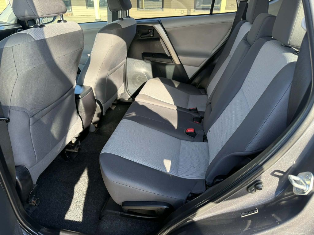 2013 Toyota Rav4 Image 10