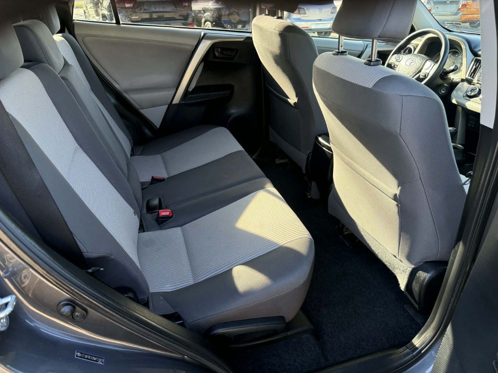 2013 Toyota Rav4 Image 13