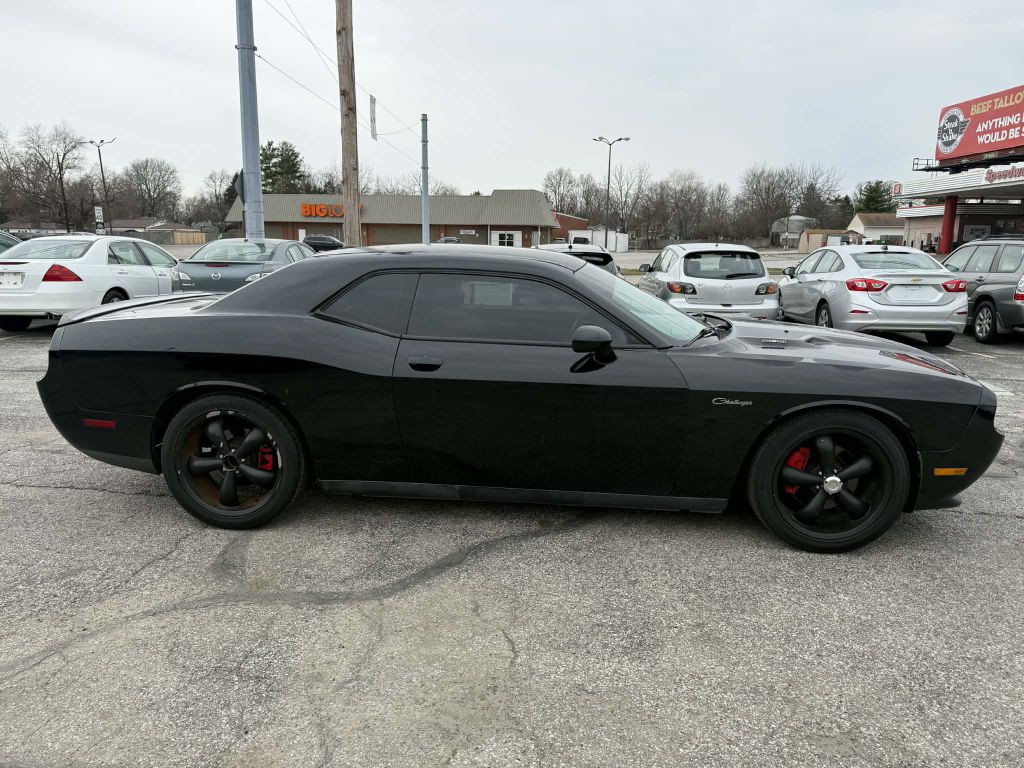 2013 Dodge Challenger Image 3
