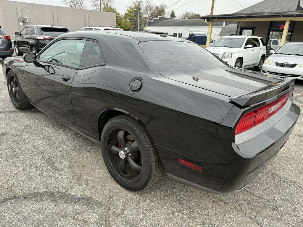 2013 Dodge Challenger Image 6