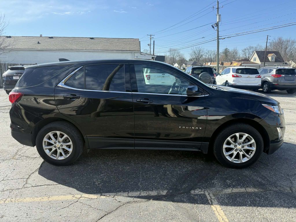 2020 Chevrolet Equinox Image 2