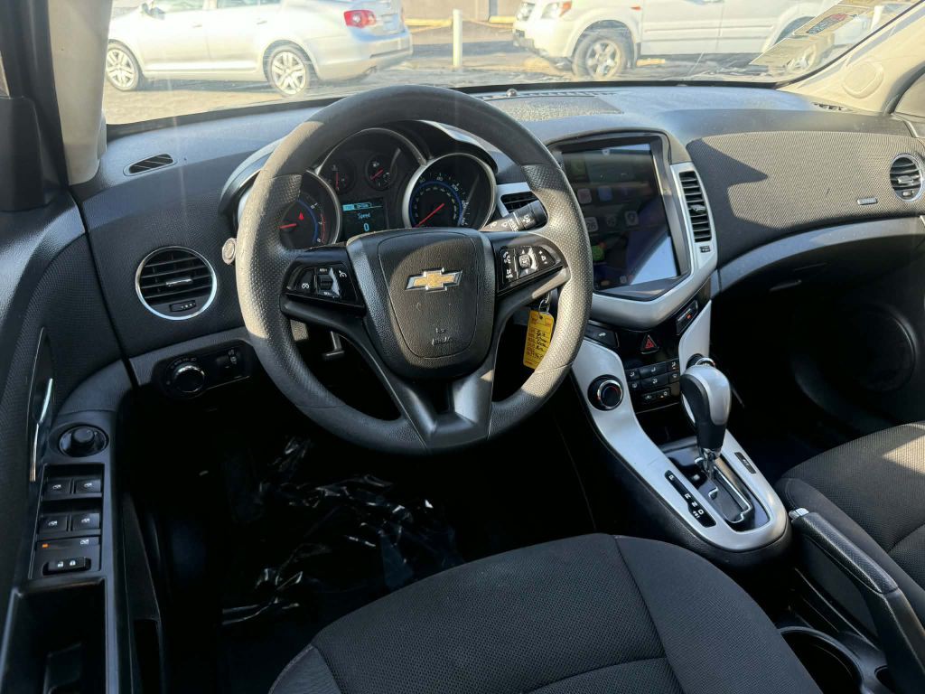 2016 Chevrolet Cruze Image 12
