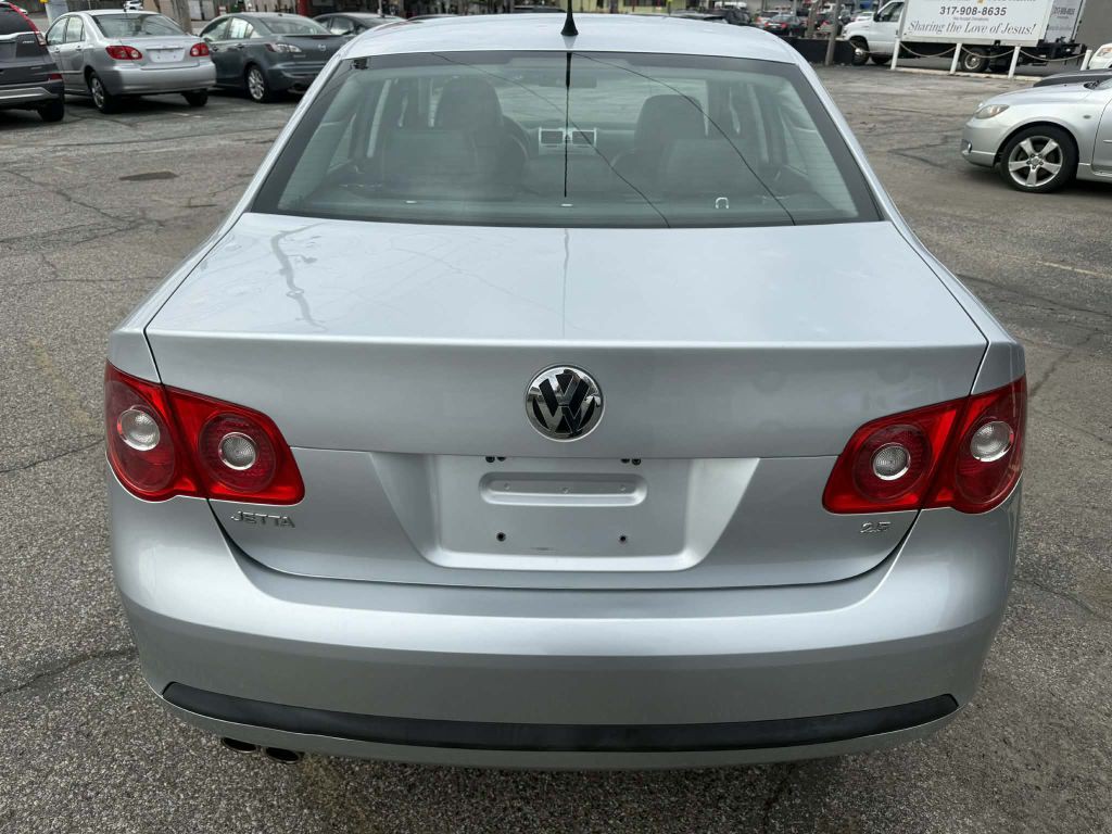 2007 Volkswagen Jetta Image 5