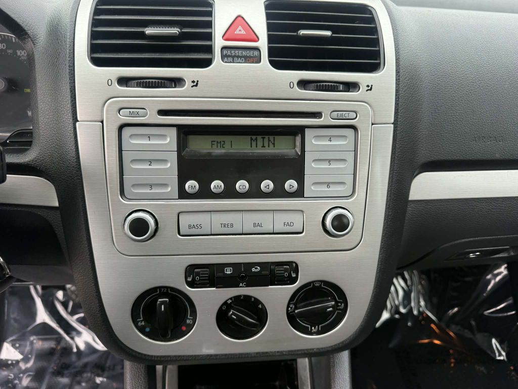 2007 Volkswagen Jetta Image 15