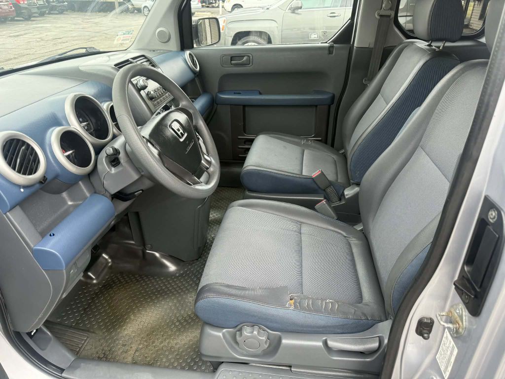 2003 Honda Element Image 9