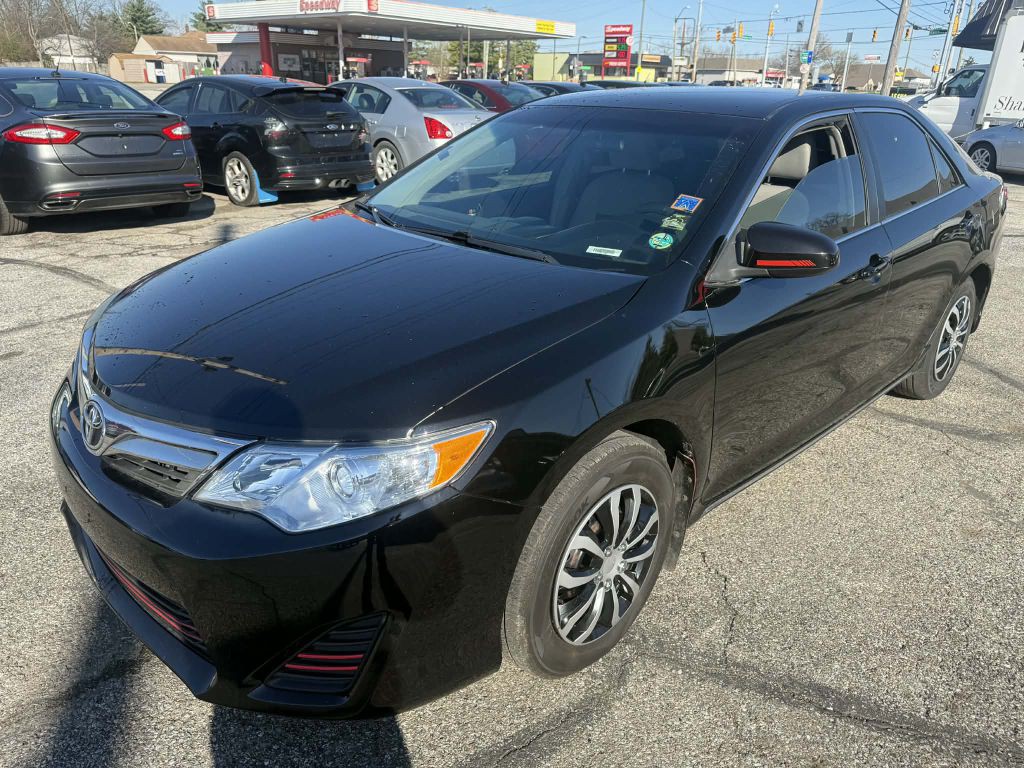2012 Toyota Camry Image 8