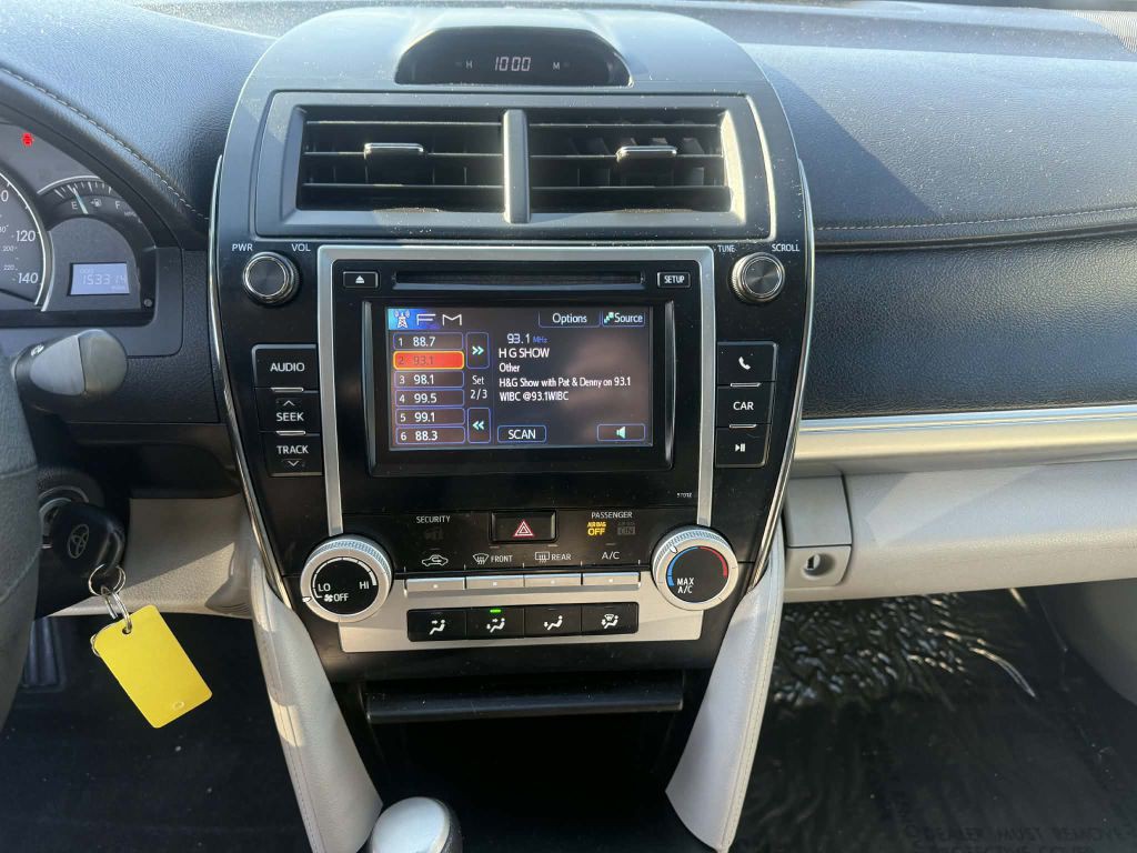 2012 Toyota Camry Image 14