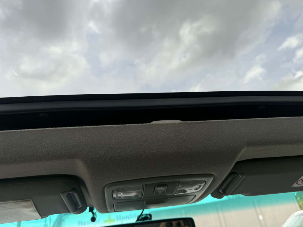 2004 Toyota 4Runner Image 18