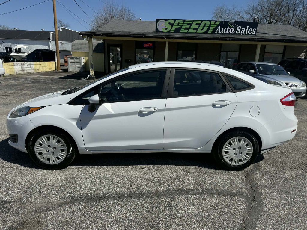 2016 Ford Fiesta Image 7